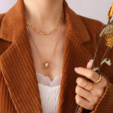 Eterné Necklace
