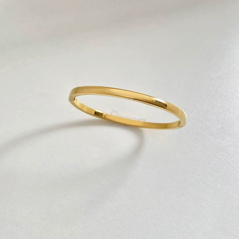 Elara Bangle